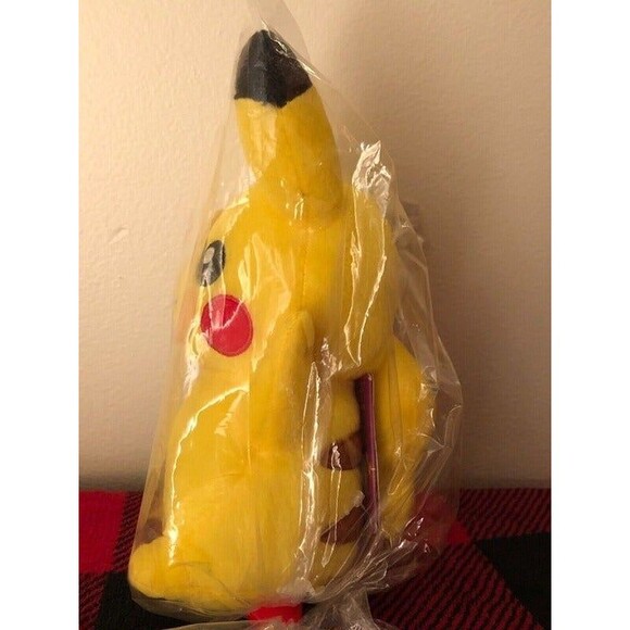 Banpresto Pokemon Focus Pikachu Male Toreba Prize Plush 7" Japan Import NWT - Picture 3 of 5